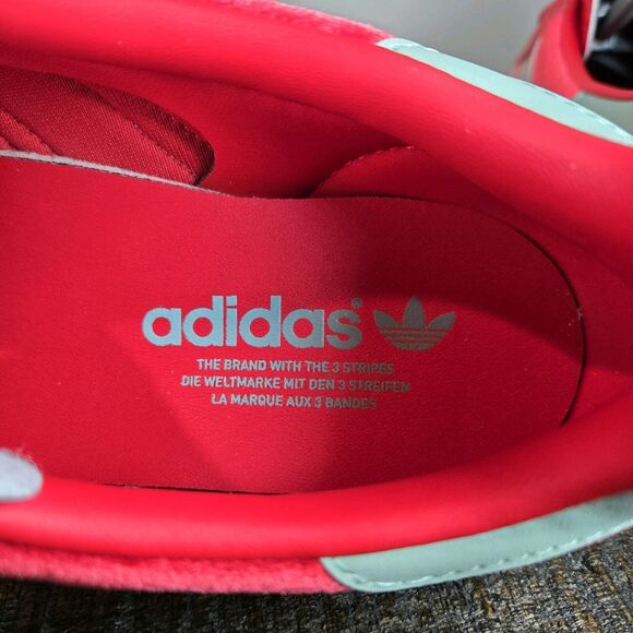 NEW adidas Gazelle Indoor Womens Size 11 Shoes Scarlet Red Hazy Green IG6786 - Picture 11 of 12